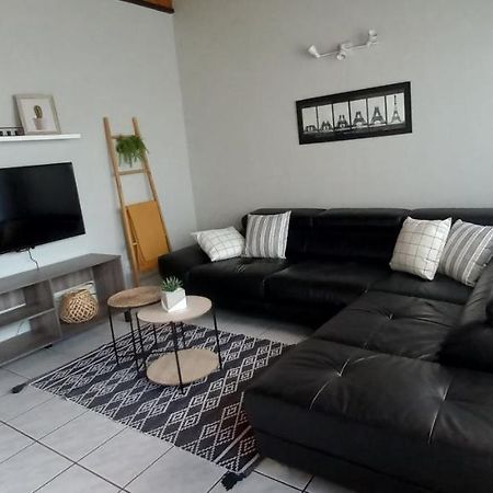 Mucha Airbnb Ξενοδοχείο Γουάλβις Μπέι Εξωτερικό φωτογραφία